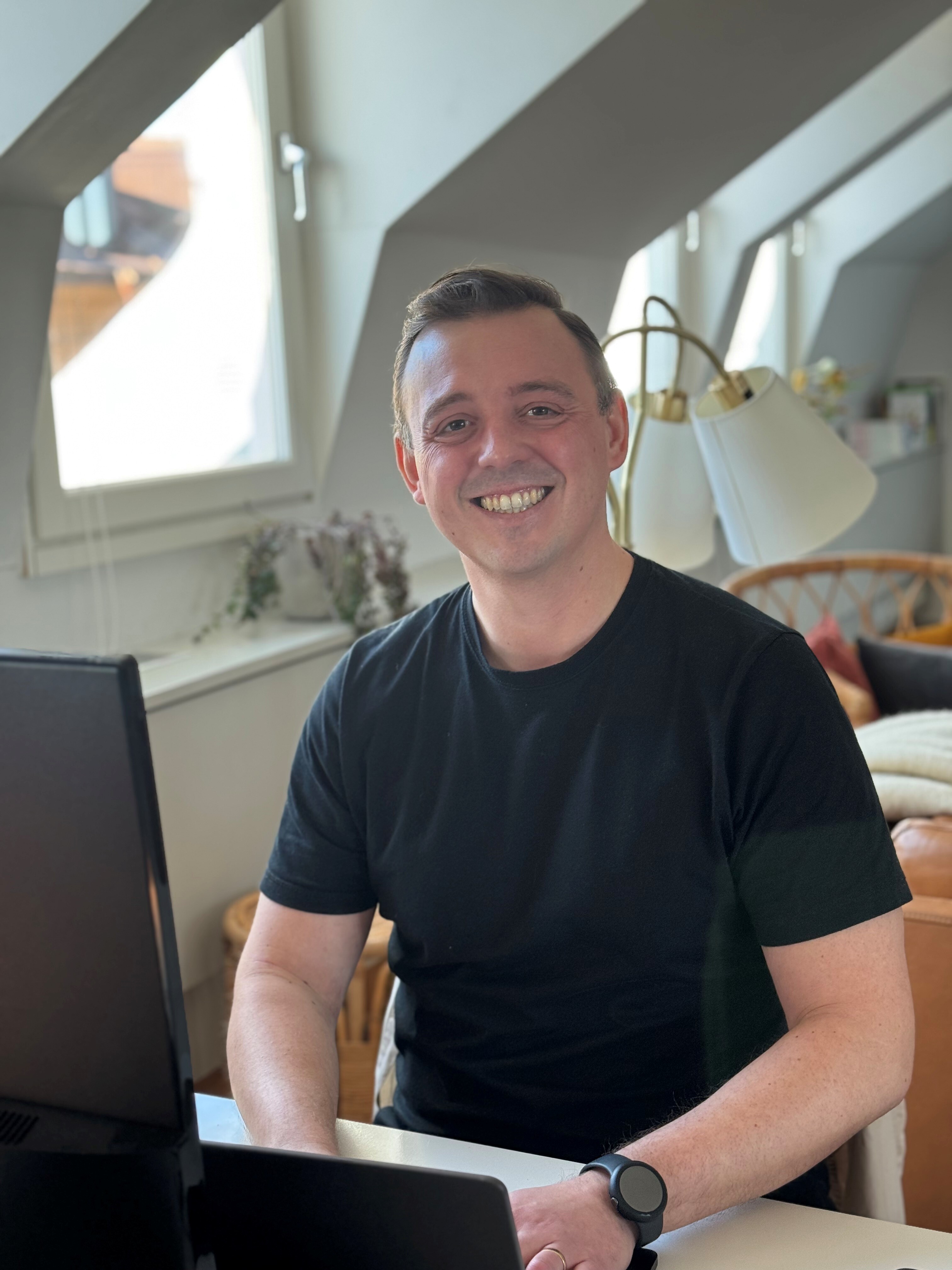 Daniel D på kontoret 3